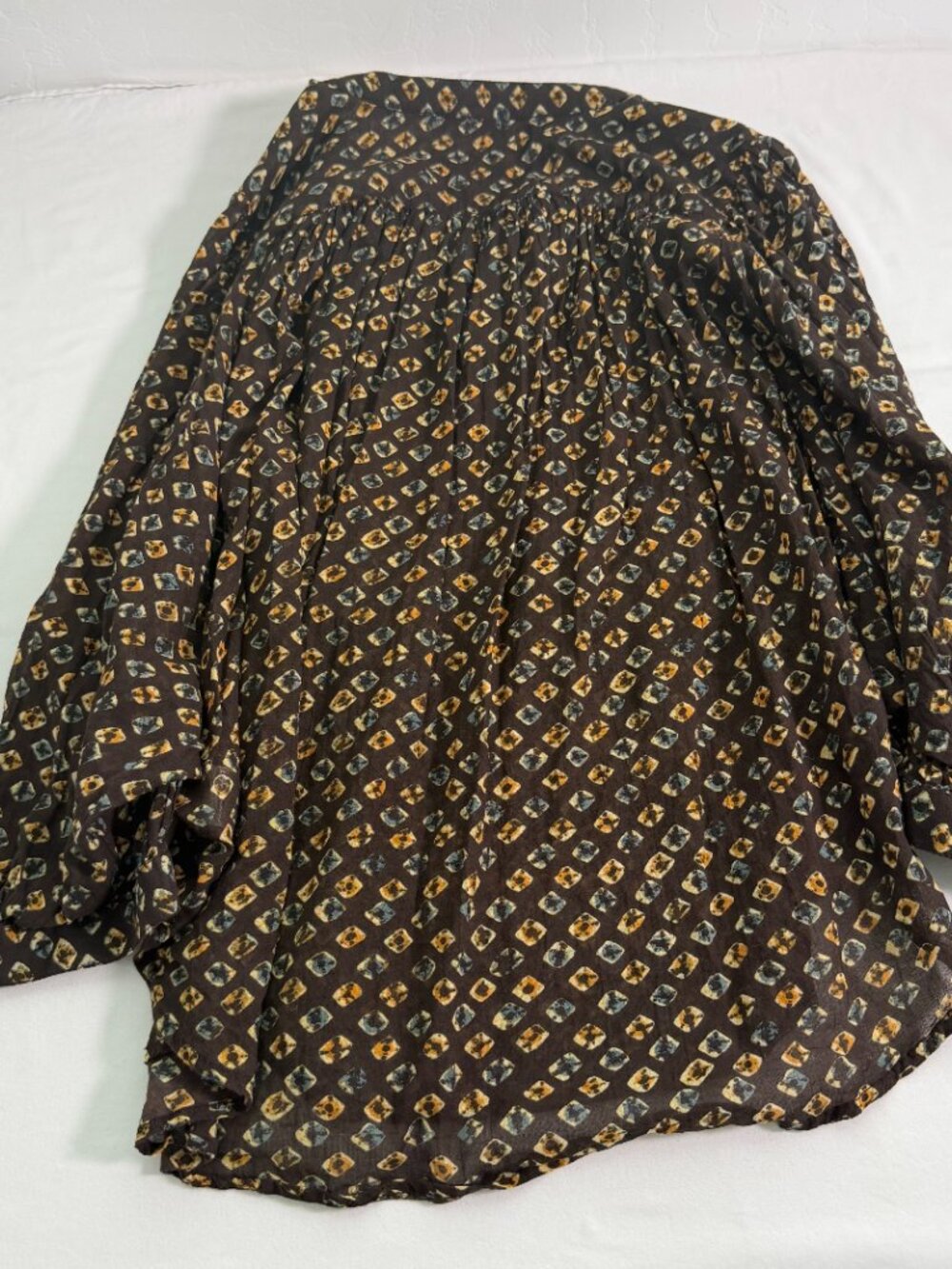 Anthropologie Brown Sheer Blouse Size Large Boho Print Button Front Flowy Top - Picture 10 of 10